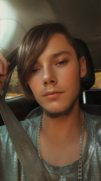 Chris Jones, 18, United States