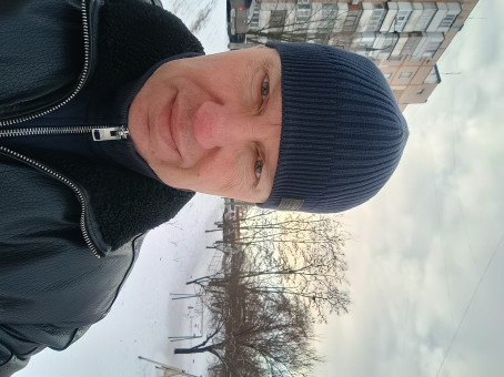 Evgeny A, 49, Ukraine