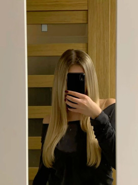 Hayley, 22, United States