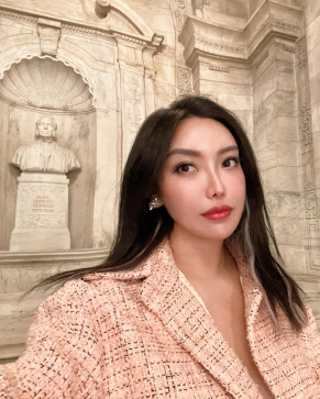 Melati, 38, United States