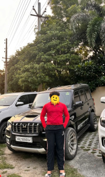 Karunxoxo, 23, India