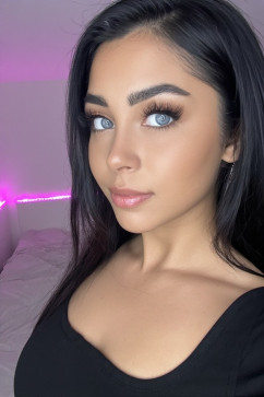 Sophie18, 18, United States