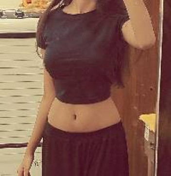Aditi, 20, India