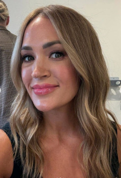 Sara Jay, 34, United States