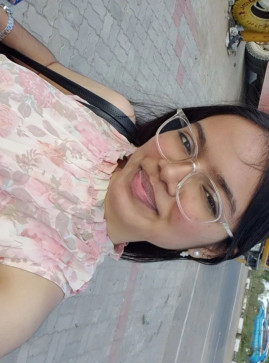 Afreen7080, 18, India