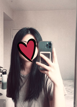 Hiiya, 18, India