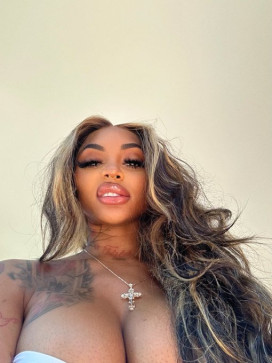 Iris Matilda, 22