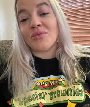Rebecca, 33, United Kingdom