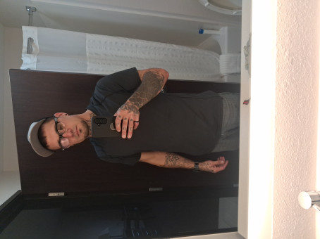 Gary McGlothlin, 36, United States