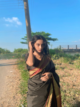 Manisha, 25, Netherlands