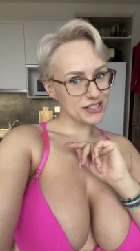 Laura Williams, 39, United States