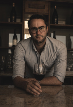 Merlin, 34, New Zealand