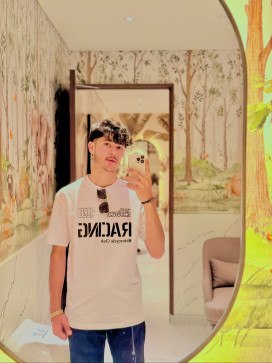 Mukamal Gamjan, 21, United Arab Emirates