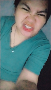 Lhanz, 45, Philippines