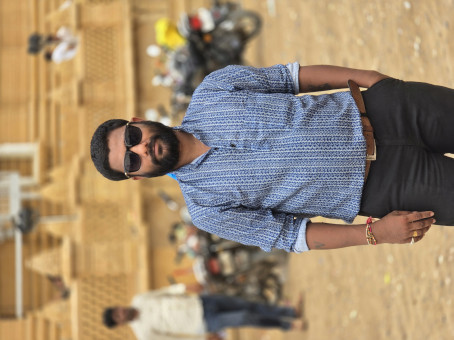 Nikunj Parekh, 32, India