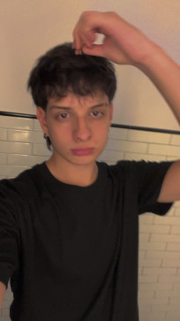 Jeremi Mendez, 18, Argentina