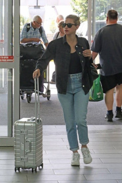 Lindacroft, 32, United States