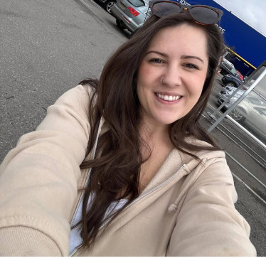 Aurelia, 32, Germany