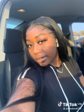 Nova Luna, 32, United States