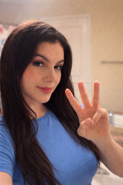 Abella Danger, 29, Virgin Islands, U.S.