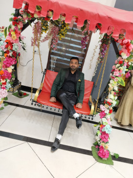Neeraj, 30, India