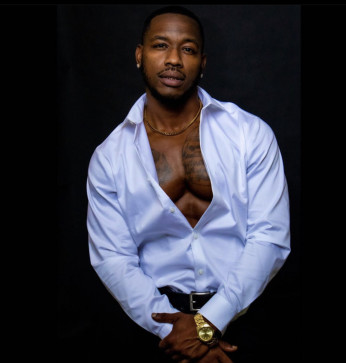 Drake Darious, 37, United States