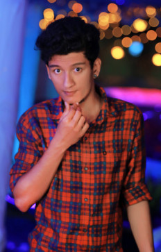 Truth Or Dare, 23, India