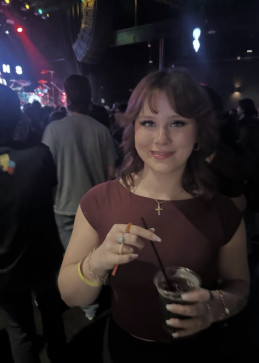 Abby Shinfer, 29, United States