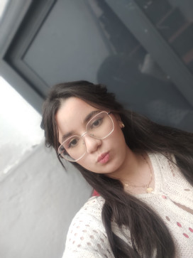 Nila, 18, Algeria
