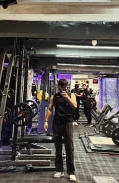 Navtej Singh, 24, India