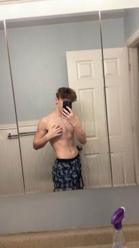 Callmeyours1, 18, United States