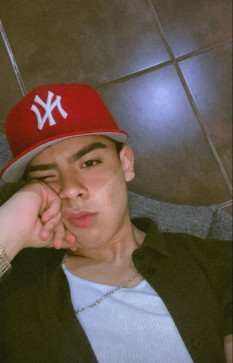 Josua Lh, 23, Mexico