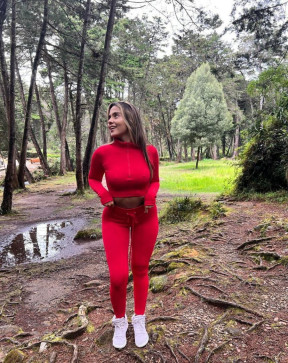 Derry Joy, 35, United Kingdom