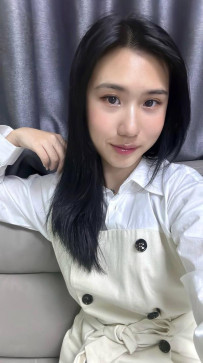 Maria, 37, United States