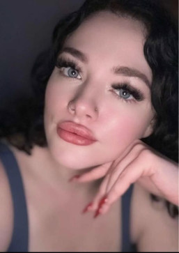 Joyce, 27, United States