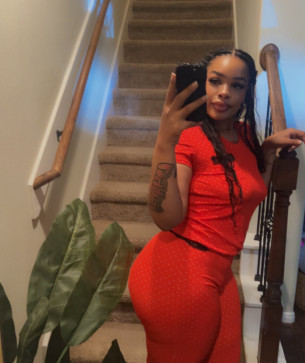 Melnina, 31, United States