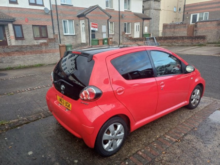 Janet, 30, United States