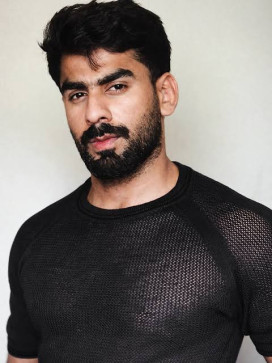 Rohan, 22, Pakistan
