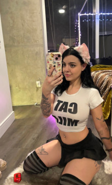 Maddy Marey, 22, United States