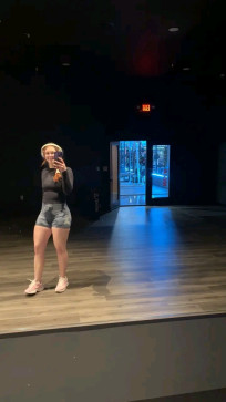 Linda Sarah, 26, United States