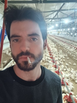 Llol4422, 26, Turkey