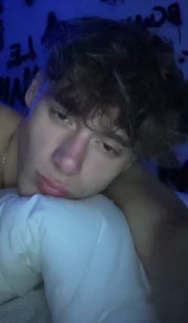 Daviddom, 18, United States