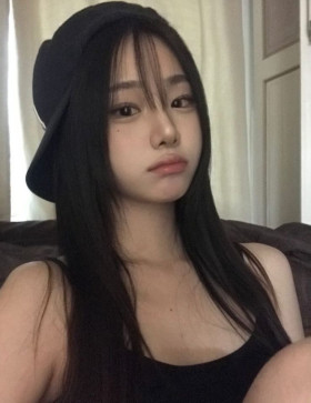 Yumilumi, 19, Japan