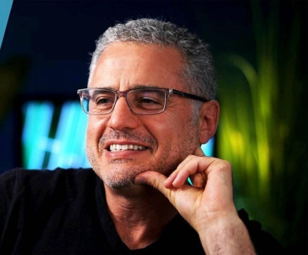 Adam Andrew, 79, France