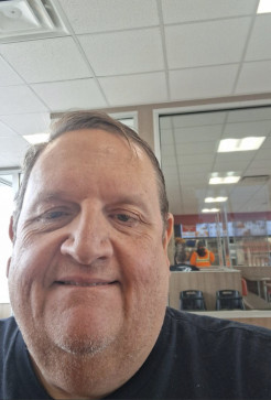 Andrew Rory, 52, United States