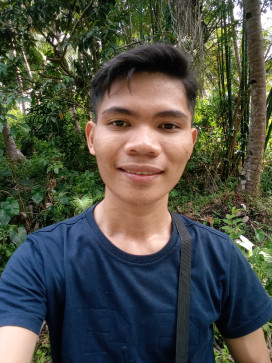 Eroll, 22, Philippines