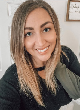 Daisy Smith, 28, United States