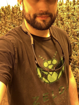 Name, 32, United States