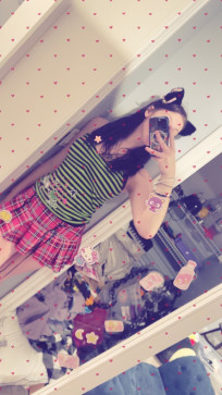 Pixeldollexe, 18, United States