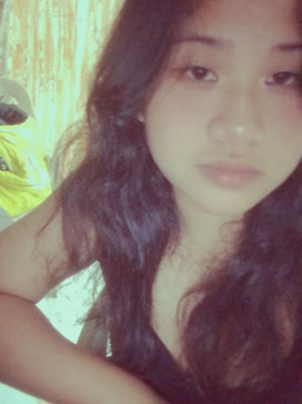 Jellian Roa, 18, Philippines